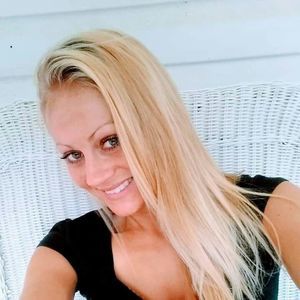 Meet your Posher, Christie